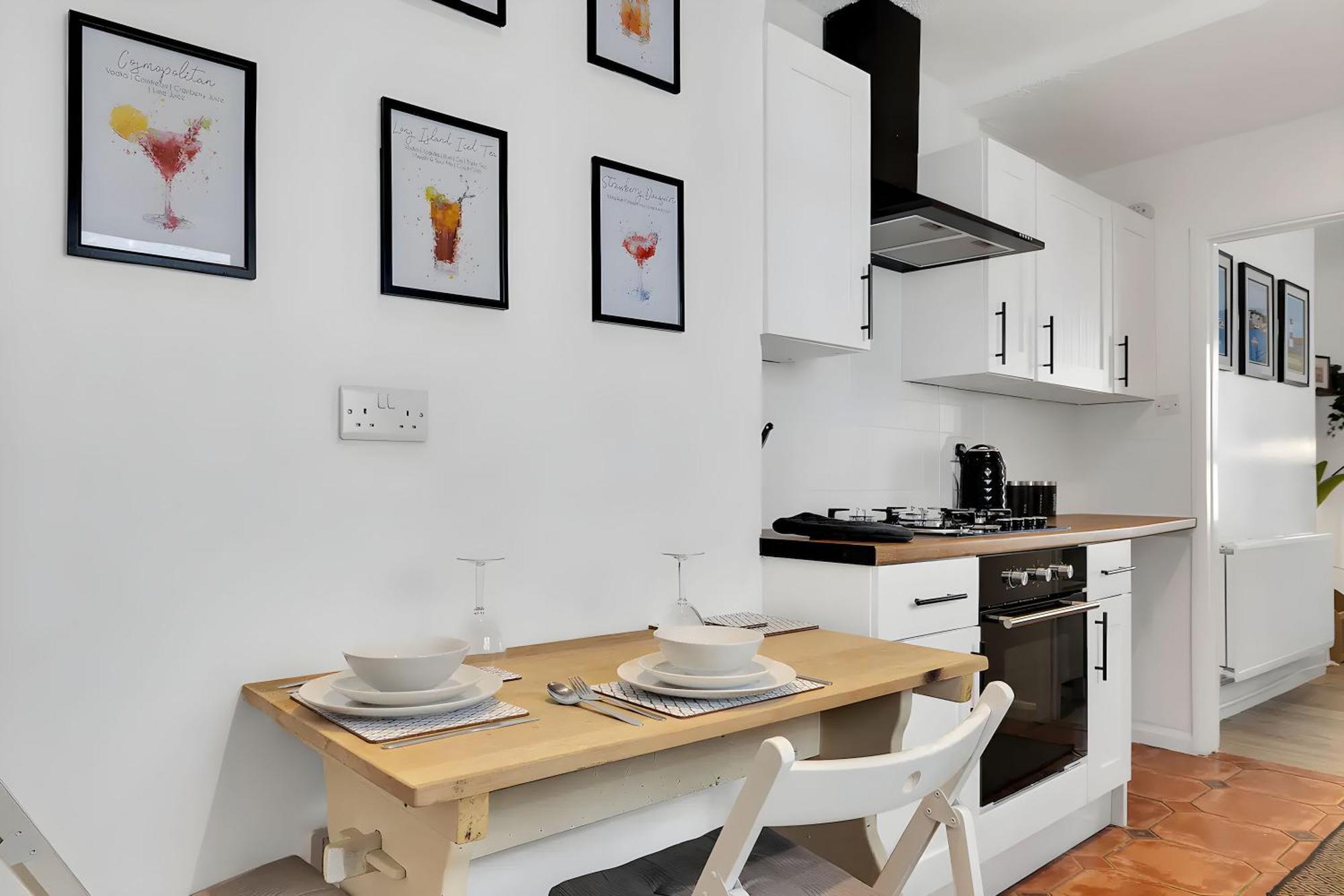 City Centre 2 Bedroom Apt - Free Parking - Wifi - Smart Tv Plymouth Exteriér fotografie