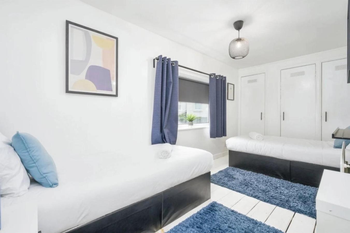 City Centre 2 Bedroom Apt - Free Parking - Wifi - Smart Tv Plymouth Exteriér fotografie